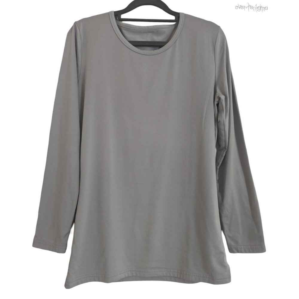 BLANK light gray long sleeve round neck base layer
